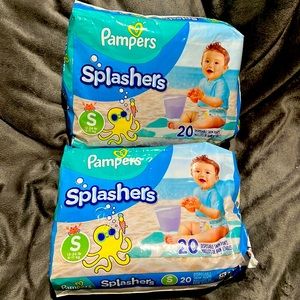 2 packs of pampers splashers size S 20 count each
